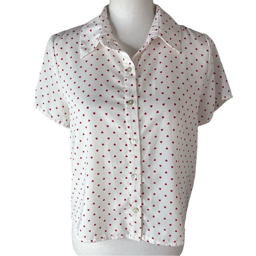 Forever 21 Red Heart Print Button Front Blouse